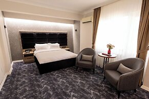 COMFORT HOUSE