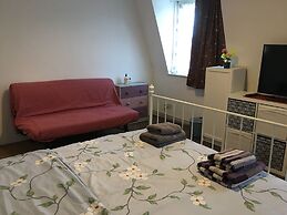 Beautiful 2-bed Apartment in Dagenham