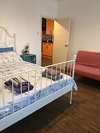 Beautiful 2-bed Apartment in Dagenham