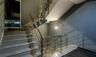 Treebo Midvalley Residence