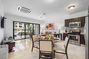 Condo 1 one bed, Palm Beach