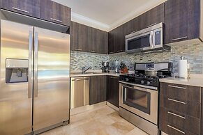 Condo 1 one bed, Palm Beach