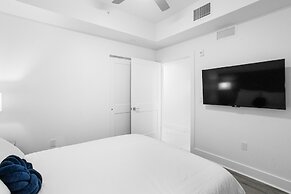 Ocean Club Treasure Island Hotel