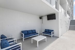 Ocean Club Treasure Island Hotel