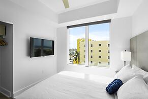 Ocean Club Treasure Island Hotel