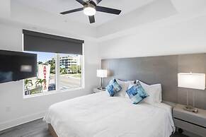 Ocean Club Treasure Island Hotel