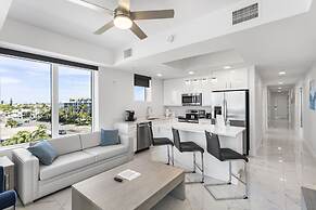 Ocean Club Treasure Island Hotel