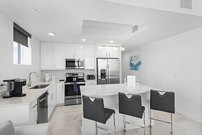 Ocean Club Treasure Island Hotel