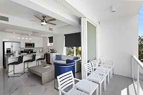 Ocean Club Treasure Island Hotel