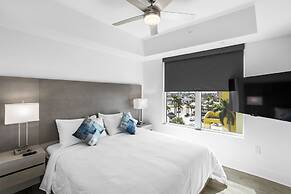 Ocean Club Treasure Island Hotel