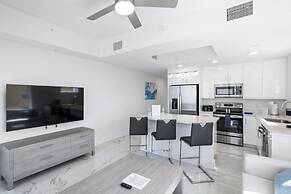 Ocean Club Treasure Island Hotel