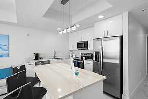 Ocean Club Treasure Island Hotel