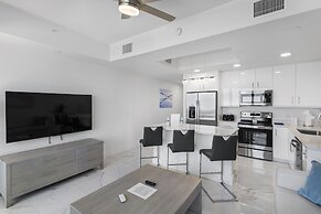 Ocean Club Treasure Island Hotel