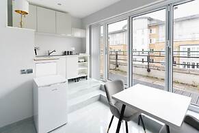 Luxury 5BD Guesthouse