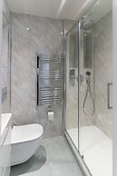 Luxury 5BD Guesthouse