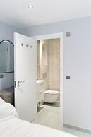 Luxury 5BD Guesthouse