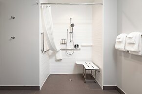 avid Hotels Billings West by IHG