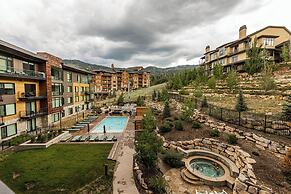 Lift by All Seasons Resort Lodging