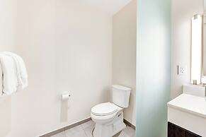 Lift by All Seasons Resort Lodging