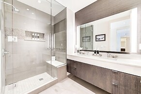 Lift by All Seasons Resort Lodging