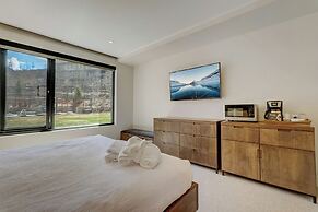 Lift by All Seasons Resort Lodging