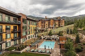 Lift by All Seasons Resort Lodging