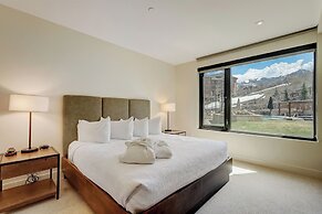 Lift by All Seasons Resort Lodging