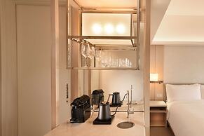 Conrad Singapore Orchard