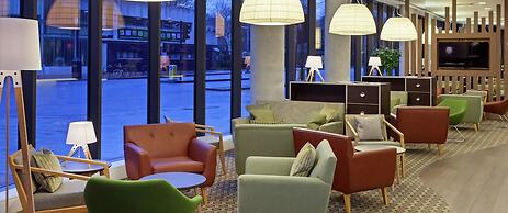 Hampton By Hilton Kocaeli Symbol