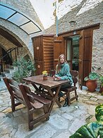 Lazaros Stonehouse