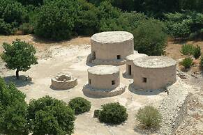 Lazaros Stonehouse