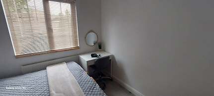 Coventry 1bed Apartment -privategarden-freeparking