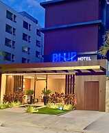 Blue Hotel