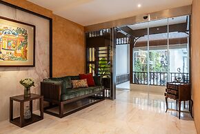 Le Parfum Apartment And Hotel