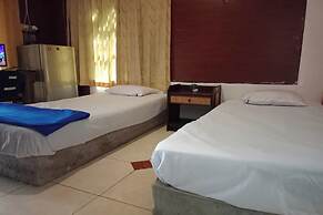 OYO 92270 Grand Village Syariah