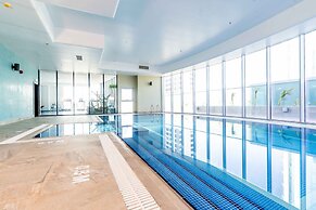 S Plaza Suites Hotel