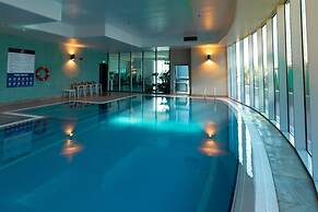 S Plaza Suites Hotel