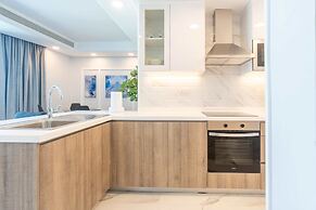 S Plaza Suites Hotel