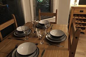 2br-beachviews-petfriendly-freeparking