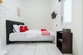 OYO 2975 House Of Mahira Syariah