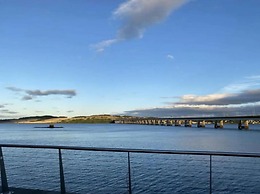 Cozy Dundee Apartment With a View