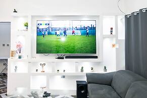 Legit Luxury Apartments in Accra, Dome Pillar2