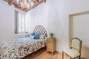 Casa Smart in Lucca With 1 Bedrooms and 2 Bathrooms