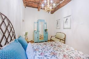 Casa Smart in Lucca With 1 Bedrooms and 2 Bathrooms