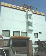 Hotel Madhuvan Palace