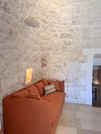 TD Trulli Chiara Tastefully Decorated Trulli With Pool