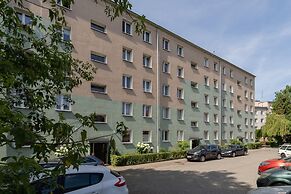 Comfy Studio Wielicka by Renters