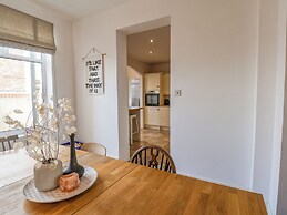 12 Westfield Terrace