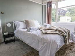 12 Westfield Terrace