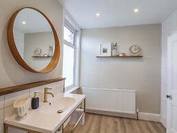 12 Westfield Terrace